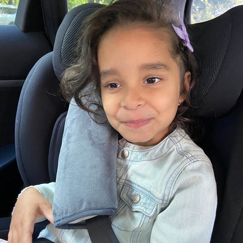 Petite&Mars Seat Belt Comfort Pillow