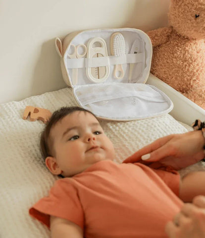 Σετ Περιποίησης Μωρού Babymoov Sand – 9 Αξεσουάρ Φροντίδας Μωρού