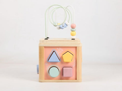 Wooden activity cube - Animals