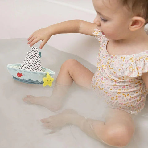 Baby Fehn - Bathing boat puppet, Splash & Play - Mari Kali Stores Cyprus