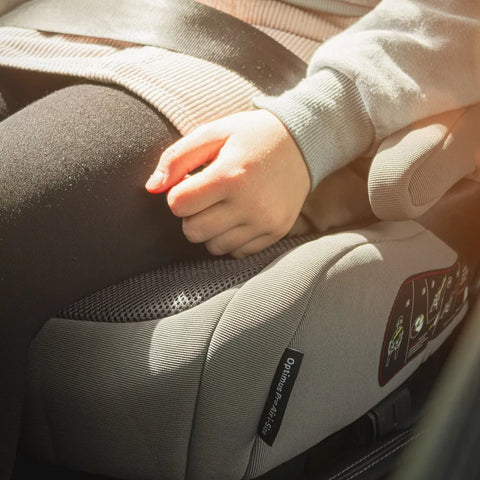 Petite&Mars Booster Optimus Pro i-Size 125 - 150 cm (22-36 kg)