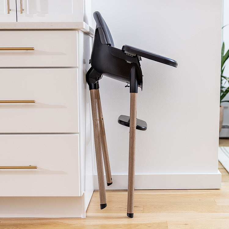 https://dd.gracobaby.eu/media/catalog/product/g/r/graco-emea-presti-compact-fold-charcoal-feature3_2.jpg