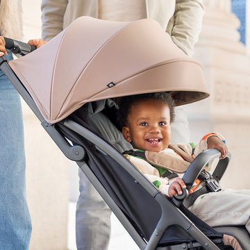 Graco Myavo Lightweight Travel Stroller 5.8 kg - Auto One-Hand Fold