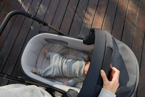 Inglesina Electa Quattro Set με Πορτ-μπεμπέ, Stand & Darwin Infant Recline EVO 2026